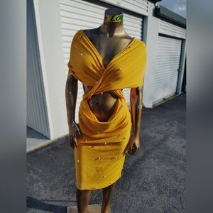 CBR Yellow Sarong with Pearl Details